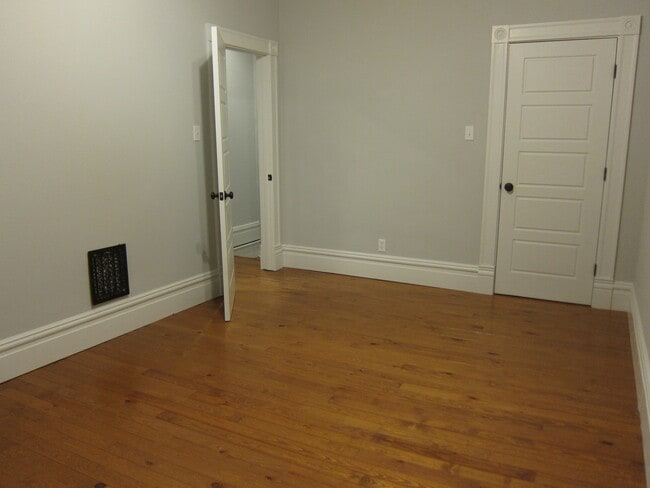 Building Photo - 4059 Shenandoah
