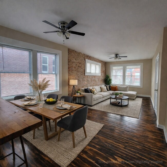 Foto del edificio - 3847 Russell Blvd