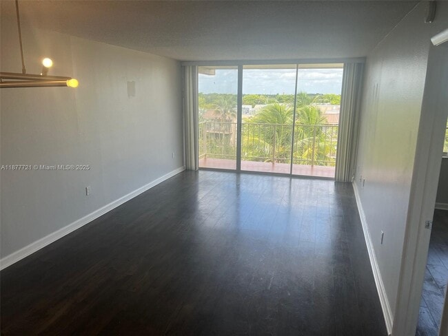 Foto del edificio - 13120 SW 92nd Ave