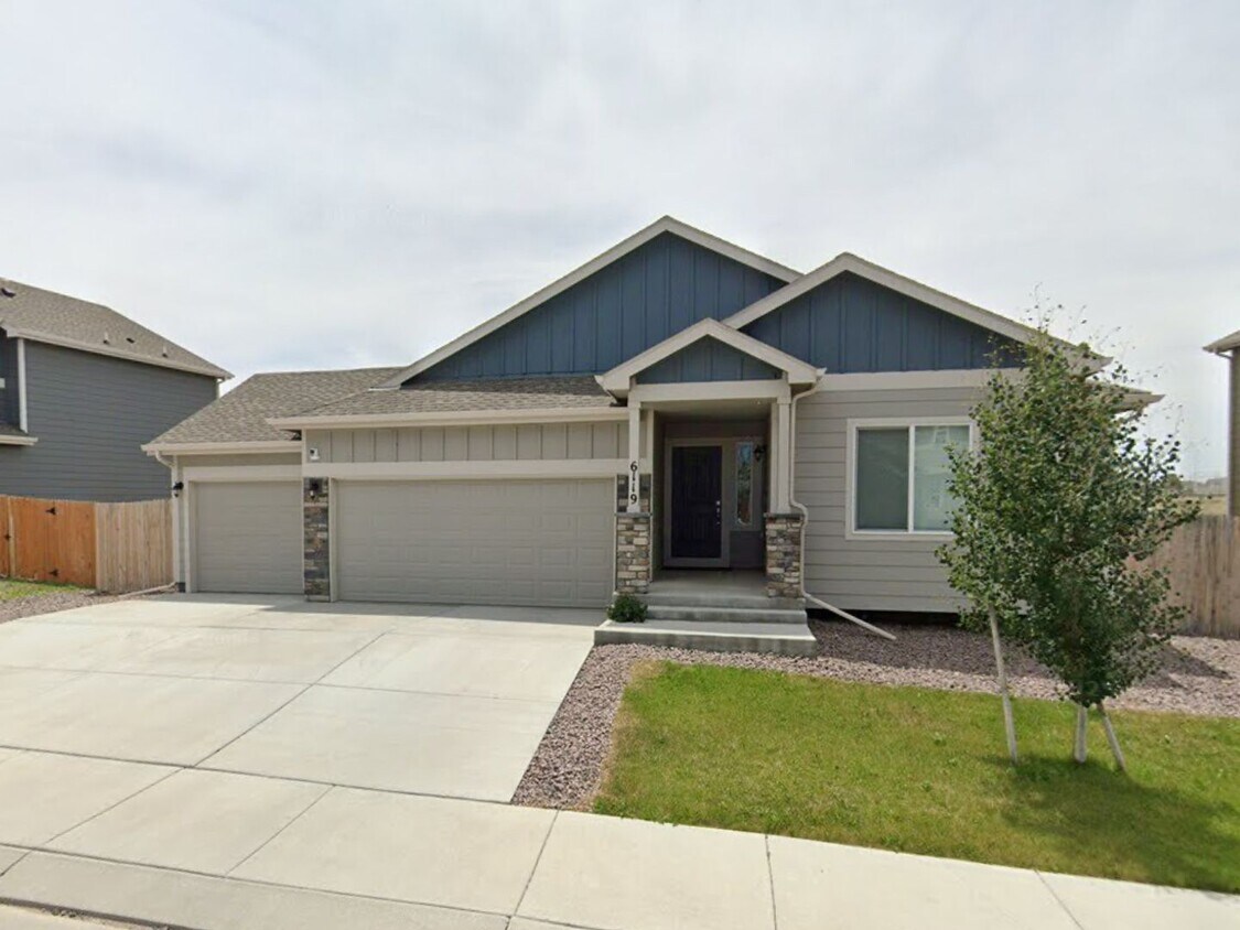 Foto principal - Adorable Lorson Ranch Home