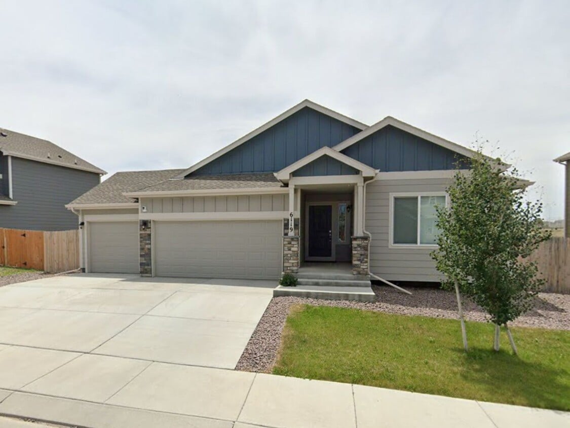Adorable Lorson Ranch Home - Adorable Lorson Ranch Home