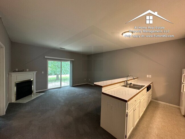 Building Photo - 1005 Boulder Ct