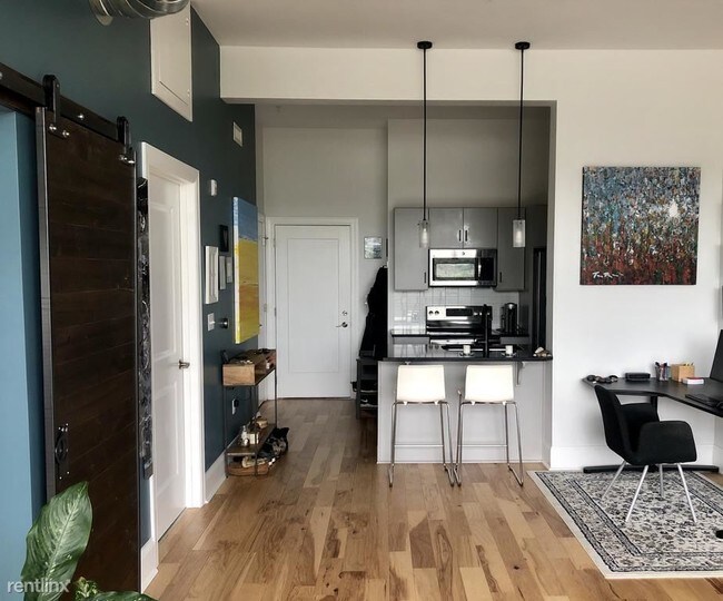 Foto del edificio - 5267 Holmes St