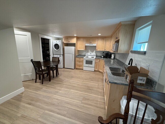 Foto del edificio - 6512 Rodeo Ln