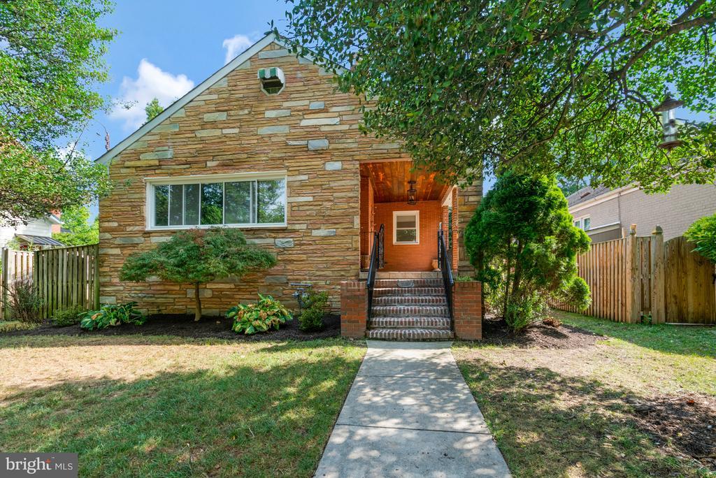 Foto principal - 603 Braxton Pl