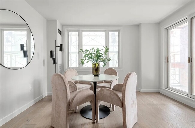 Photo - 10 Rogers St Apartment