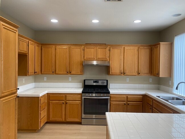 Foto del edificio - 32552 Sunnyvail Cir