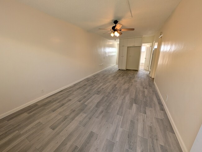 Building Photo - 11752 Coldbrook Ave