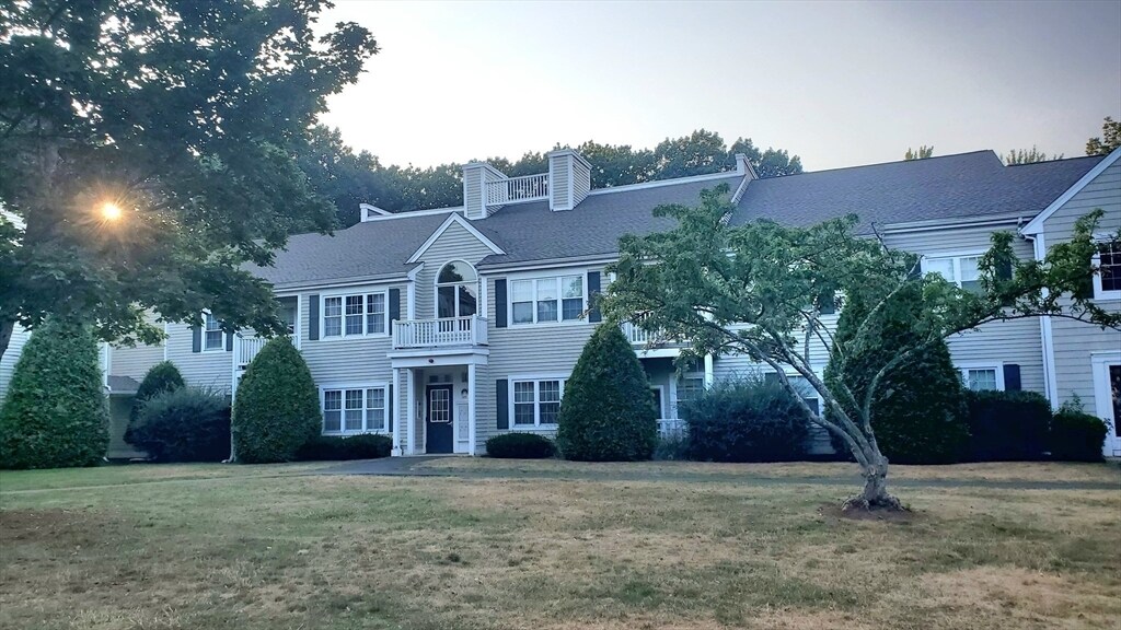 Primary Photo - 650 Brookside Dr