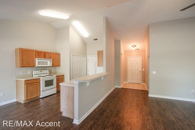Building Photo - 3 br, 2 bath House - 33 Hamilton Grove