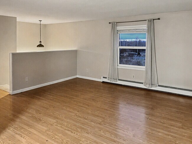 Foto del edificio - 23030 Sherman St