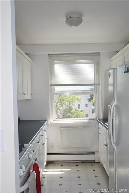 Foto del edificio - 65 Glenbrook Rd