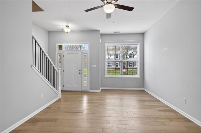 Foto del edificio - 7147 Governors Row