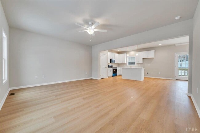 Building Photo - 1217 Lochwood Hl Dr
