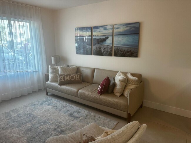 Foto del edificio - 2505 NE 193rd St