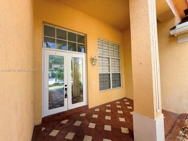 Foto del edificio - 15957 SW 16th St