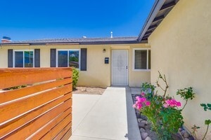 Building Photo - 9813 Medina Dr