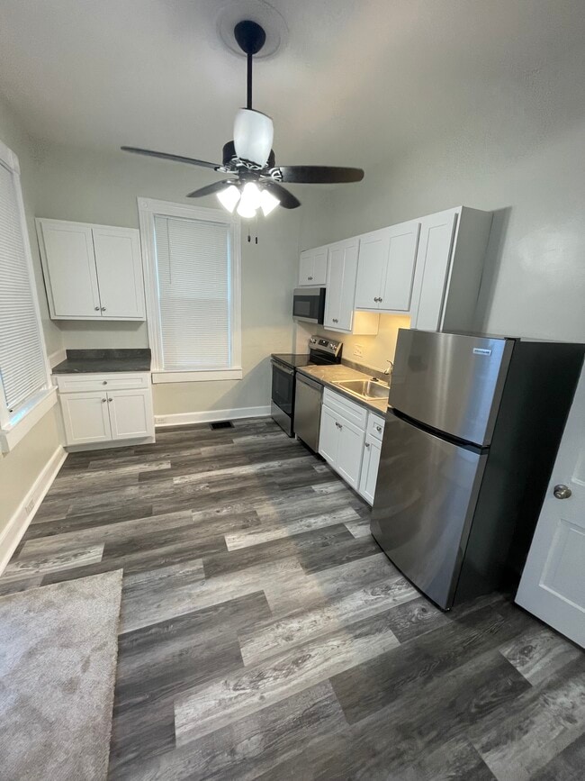 Building Photo - 1418 N 3rd St