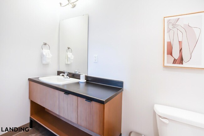 Foto del edificio - 2621 S Jefferson Ave