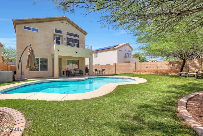 Foto del edificio - 31227 N 45th St