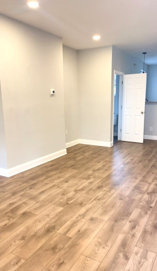Foto del edificio - Gorgeous 3-Bedroom Townhome in Kingsessing...