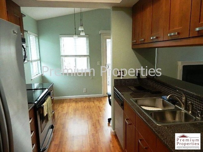 Foto del edificio - 3833 Crow Canyon Rd