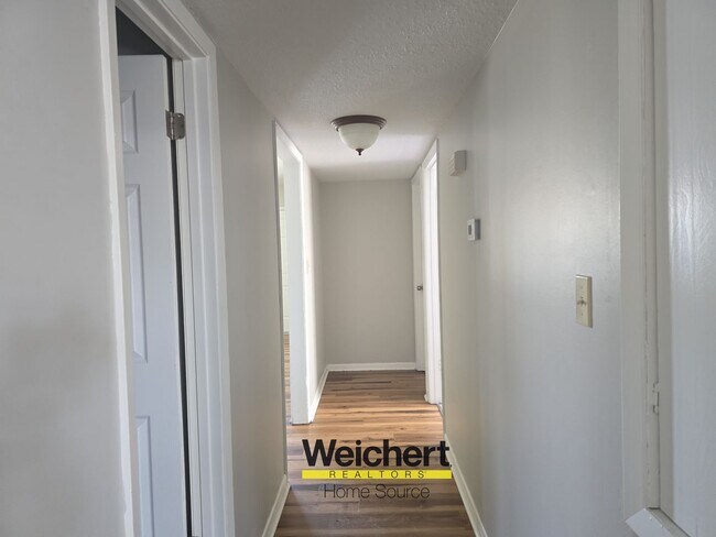 Foto del edificio - 3 Bed 2 bath home in Paragould