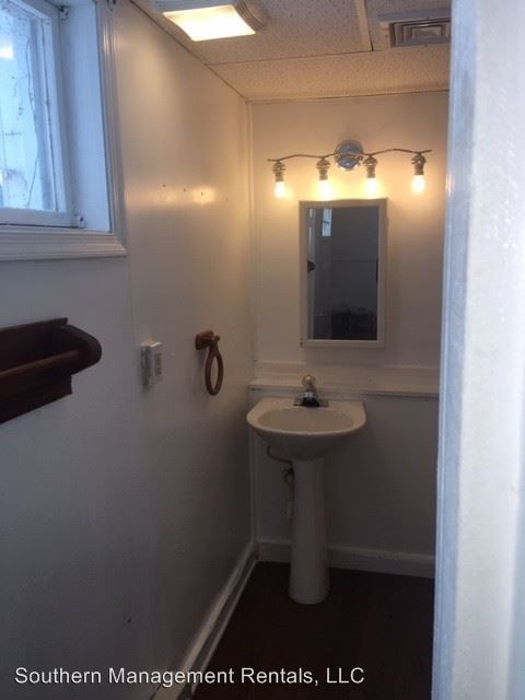 Foto del edificio - 542 W King St