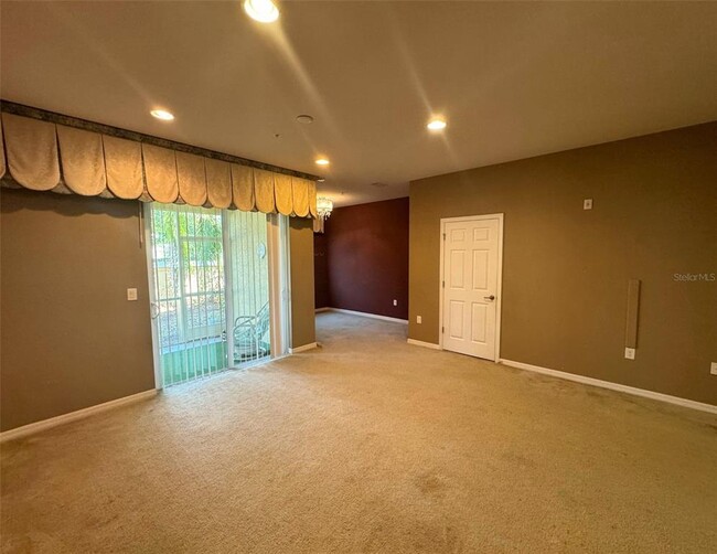 Foto del edificio - 8022 Moonstone Dr