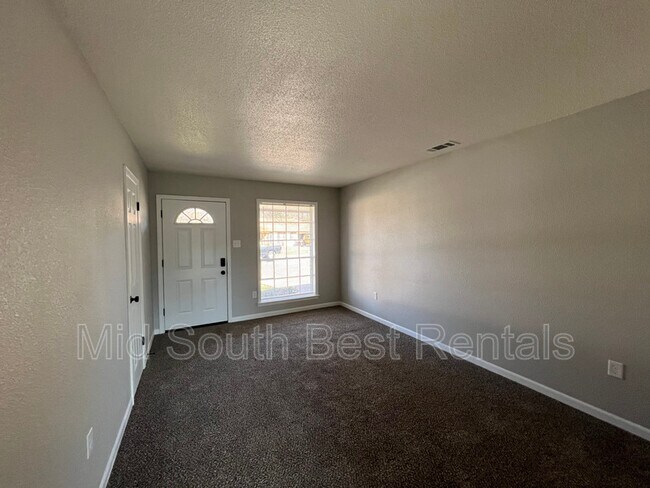 Foto del edificio - 4021 Longsneck Ave
