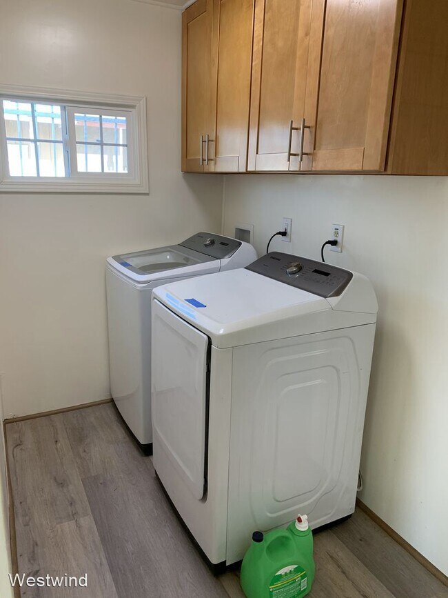 Foto del edificio - 12380 4th St