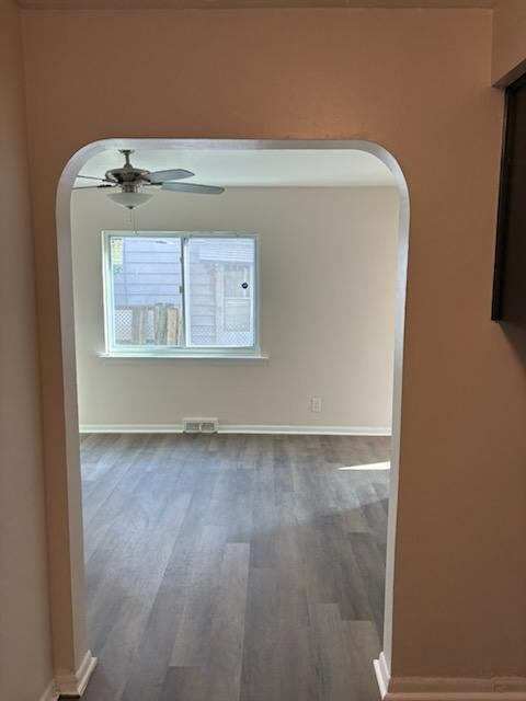 Foto del edificio - 3609 E 65th St