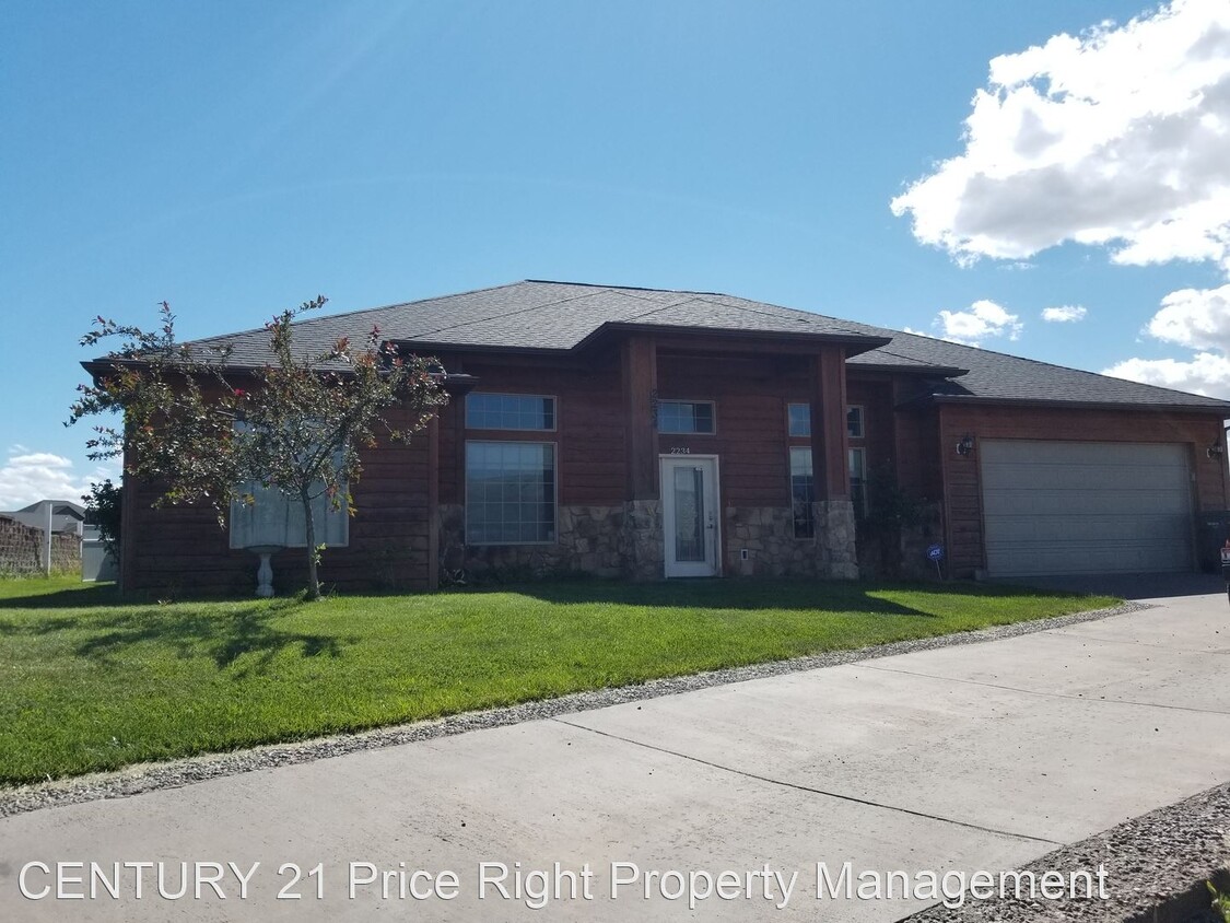 Foto principal - 4 br, 3 bath House - 2234 Deer Pointe Drive