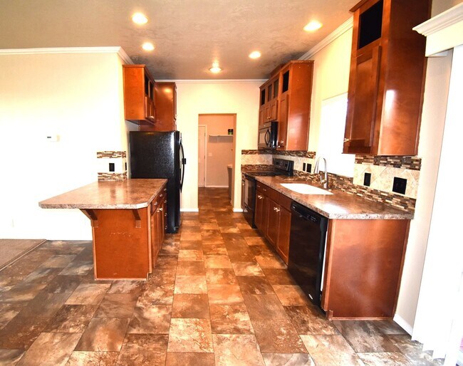Foto del edificio - 35719 Engel Rd SE