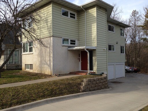 Primary Photo - 3021 Woodland St
