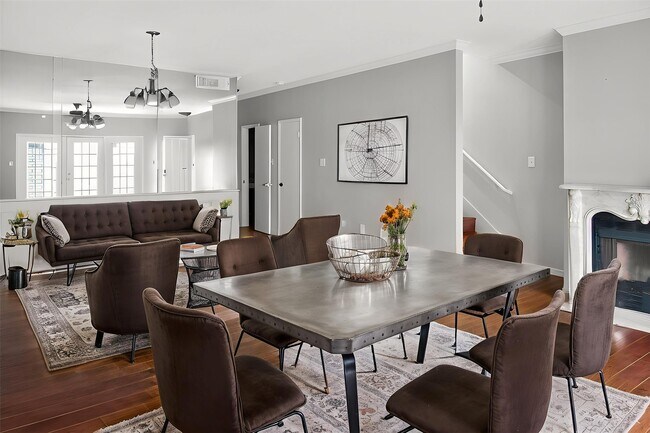 Foto del edificio - 562 Wilcrest Dr