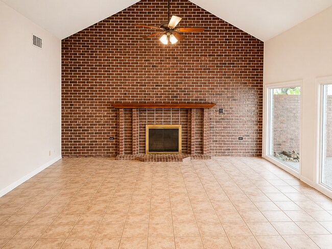 Foto del edificio - 2723 Canyon Oaks Ct