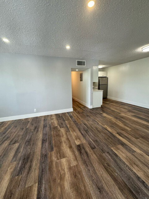 Foto del edificio - 2500 Johnson St LLC