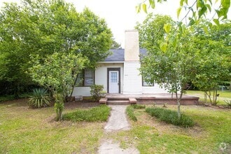 Building Photo - 1213 Suber St