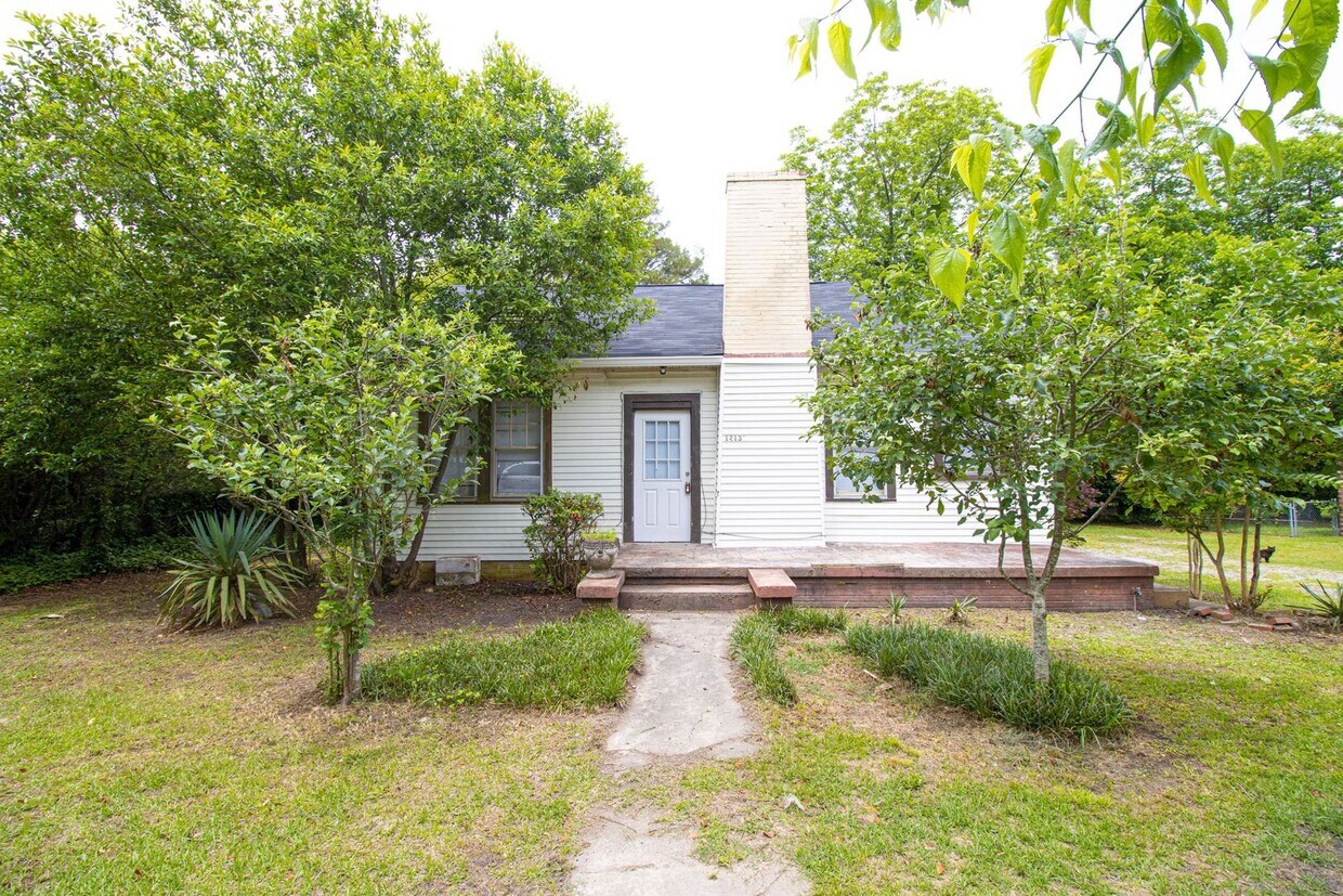Foto principal - 1213B Suber Street – Stylish, Comfortable ...