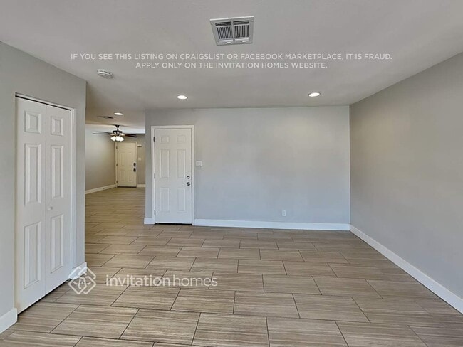 Building Photo - 1222 W Hermosa Dr