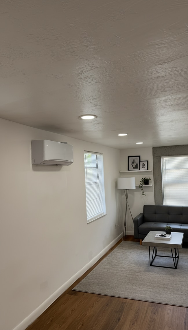 Photo - 414 Phippen Waiters Rd Apartment