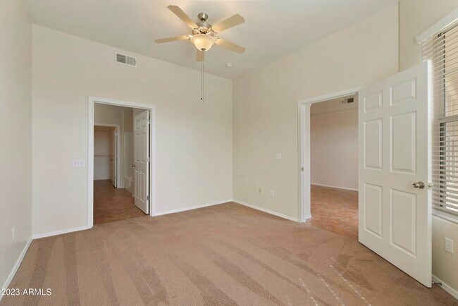 Foto del edificio - 14575 W Mountain View Blvd