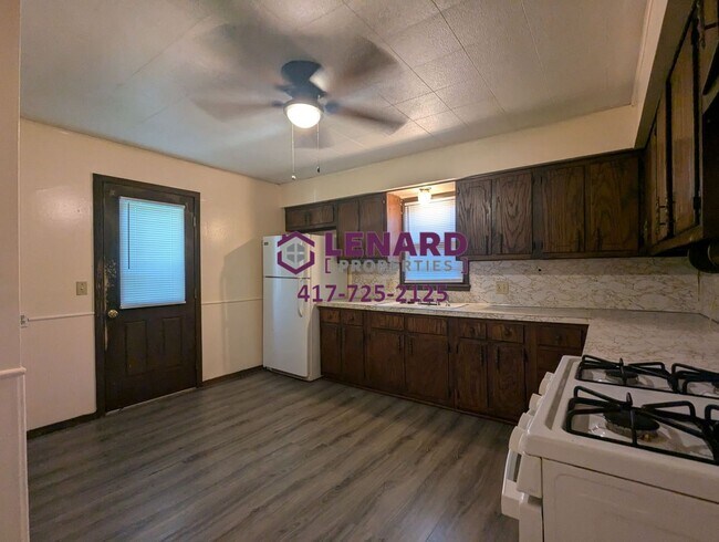 Foto del edificio - Lovely One Bedroom House!