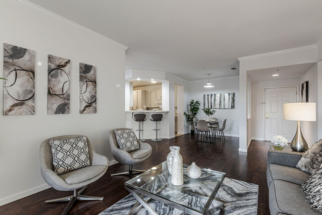 Foto del edificio - 38700 Tyson Ln
