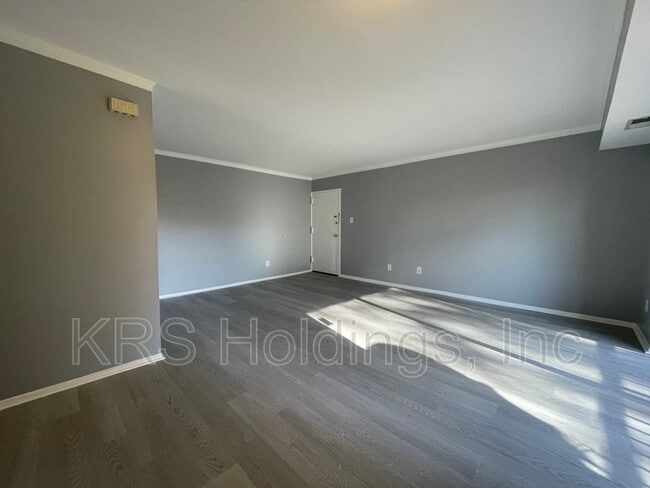 Photo - 7997 Audubon Ave Apartment