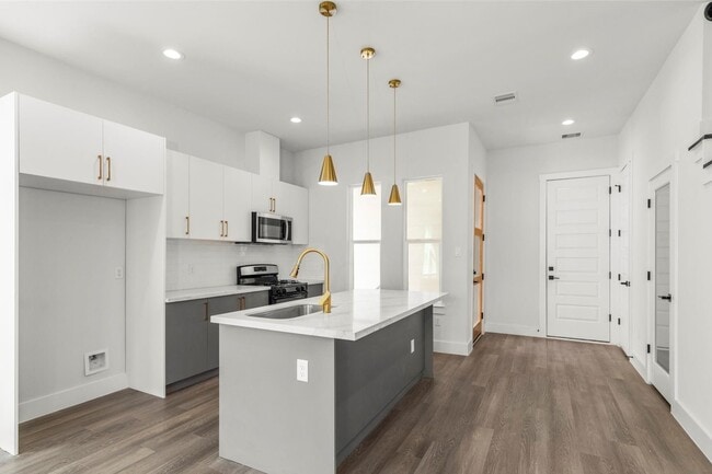 Foto del edificio - 1509 E 31st St