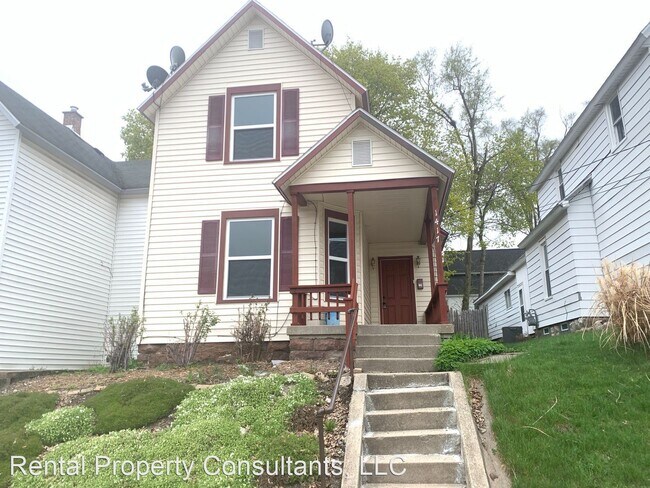 Building Photo - 2 br, 1 bath House - 1417 North NE