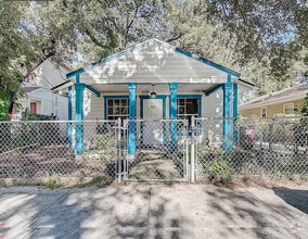 Building Photo - 834 S Parramore Ave