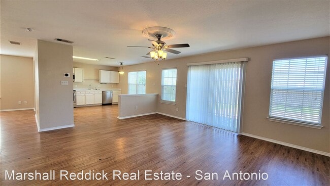 Building Photo - 5 br, 2.5 bath House - 8851 Kestrel Oak